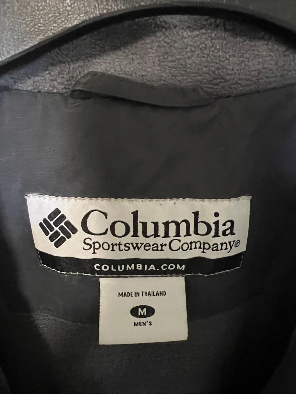 Columbia Black Lightweight Full-Zip Shirt Jacket